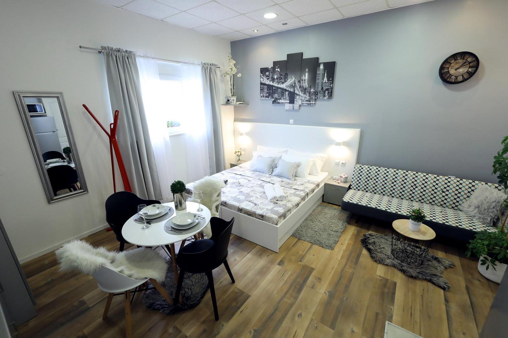 Studio Apartman Summer Flower Zadar Extérieur photo