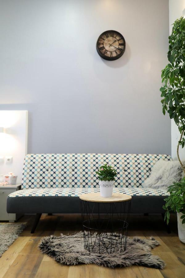 Studio Apartman Summer Flower Zadar Extérieur photo