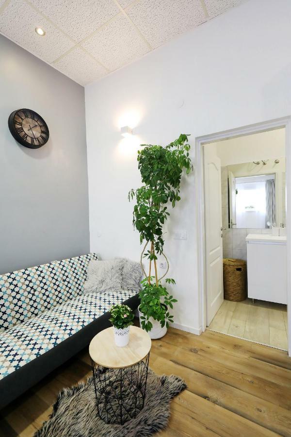 Studio Apartman Summer Flower Zadar Extérieur photo